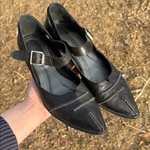 Rare ERAM witchy Chic Black Leather Women's Flats
